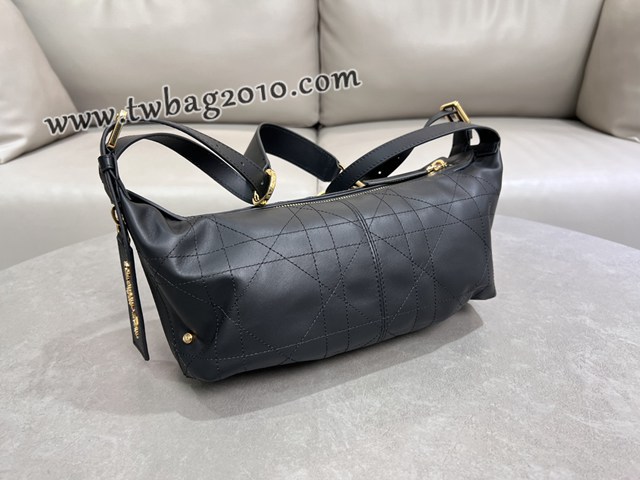 Dior专柜2025新款迪奥高仿原单D-Journey手袋超大藤格纹肩背女包 djfk1620